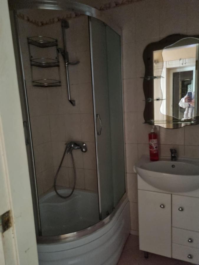 1Комнатная Квартира С Ноткой Прованса Apartment Kremenchuk Ngoại thất bức ảnh